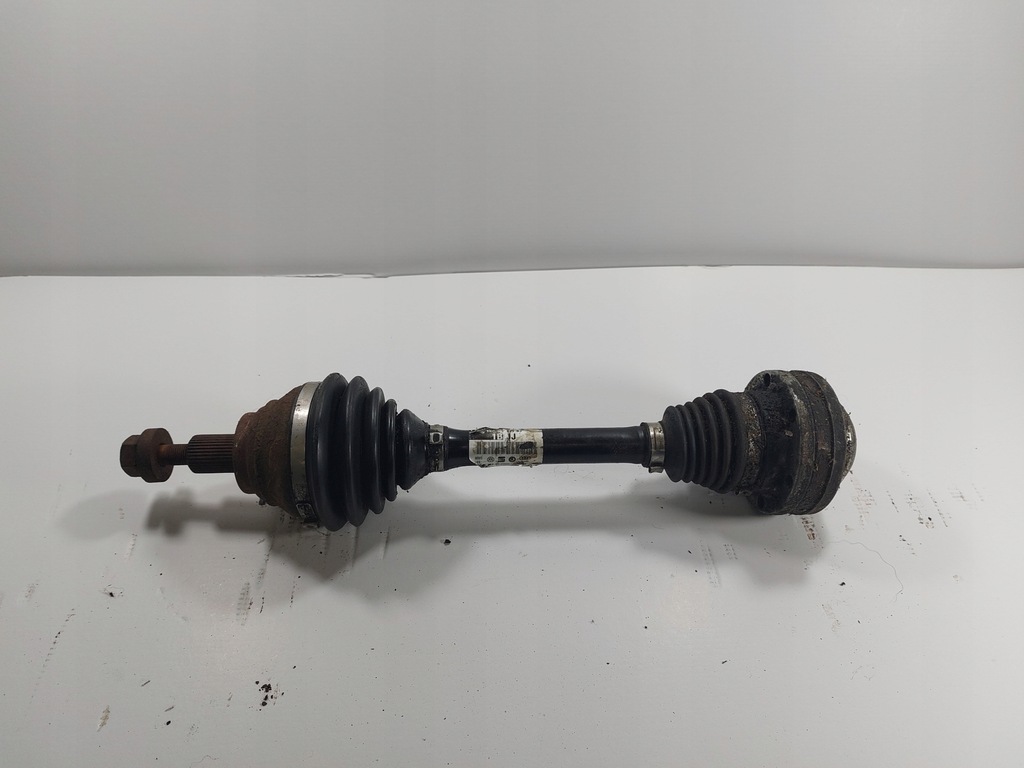 фото №1, Volkswagen оригинальный номер 1k0407271bj приводной вал перед l