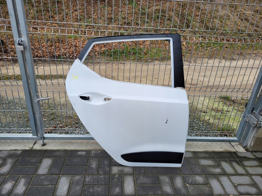 фото №1, Hyundai i10 ii - двері правий задня 14-