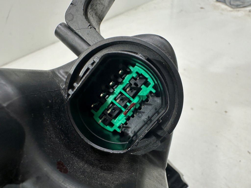 фото №15, Лампа ліва перед hyundai i30 iii з підсвічуванням