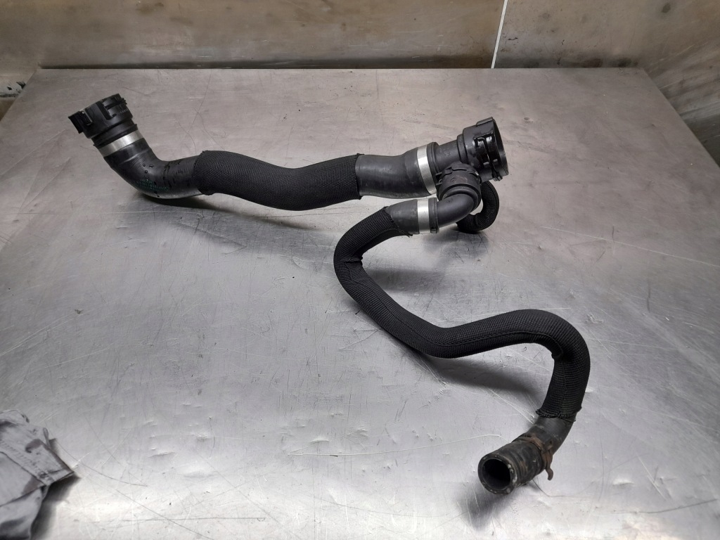 Купити Bmw f10 f11 3.0 d n57 труба шланг води 8517079