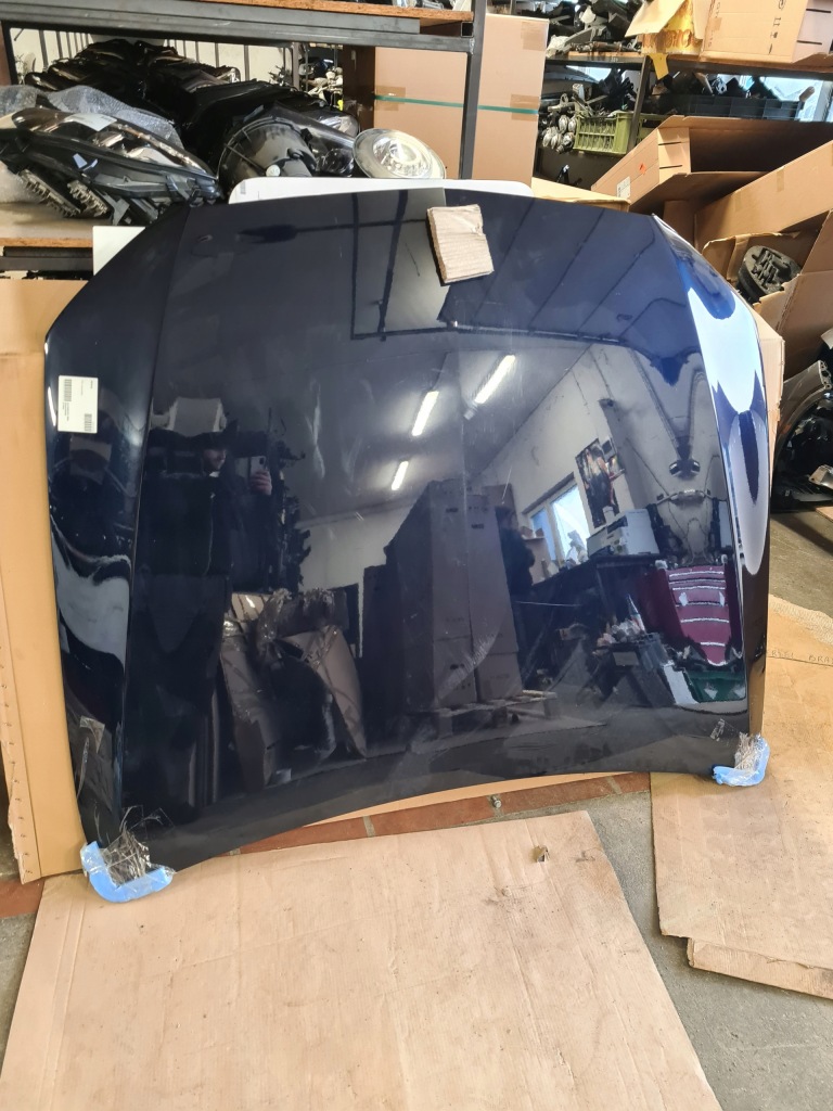 Купити Mercedes 213 капот