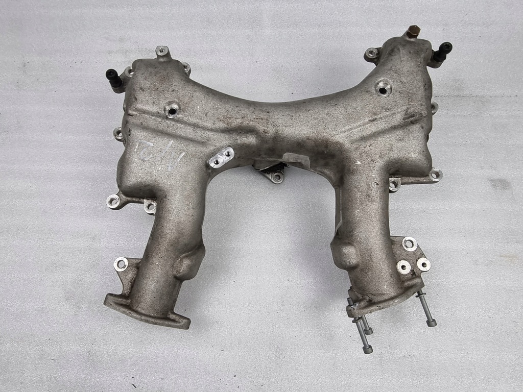 фото №2, 057145770n коллектор всасывающий труба всасывающая audi 4.2 tdi