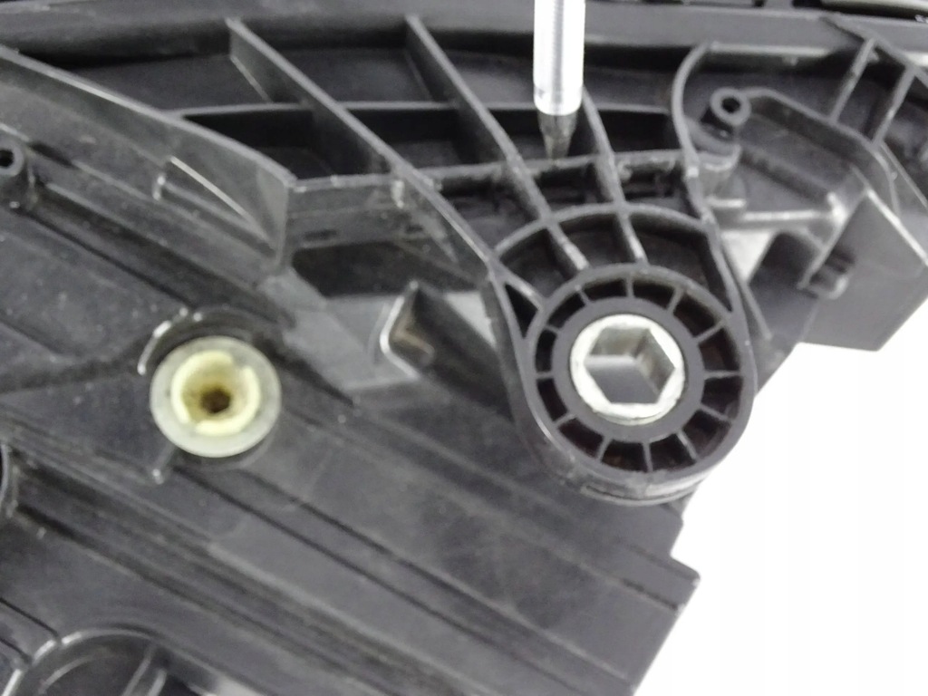 фото №8, Лампа перед права mercedes c klasa a206 w206 a2069067203