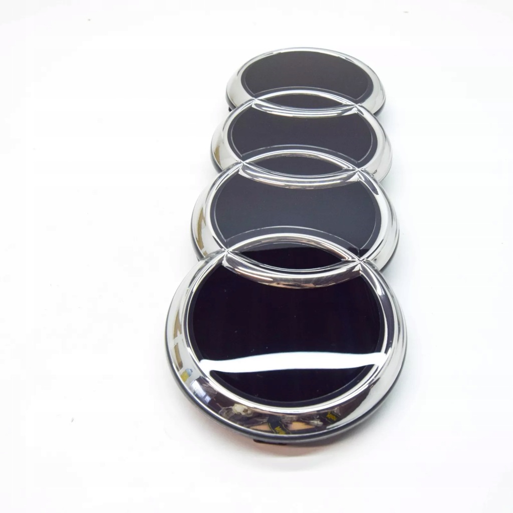 фото №1, Audi q4 e-tron передняя часть бампер радиатор решётка badge 89a8536052zz