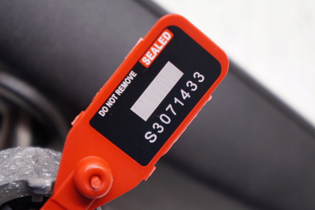 Volvo xc60 i дзеркало внутрішнє 30762856 в Україні