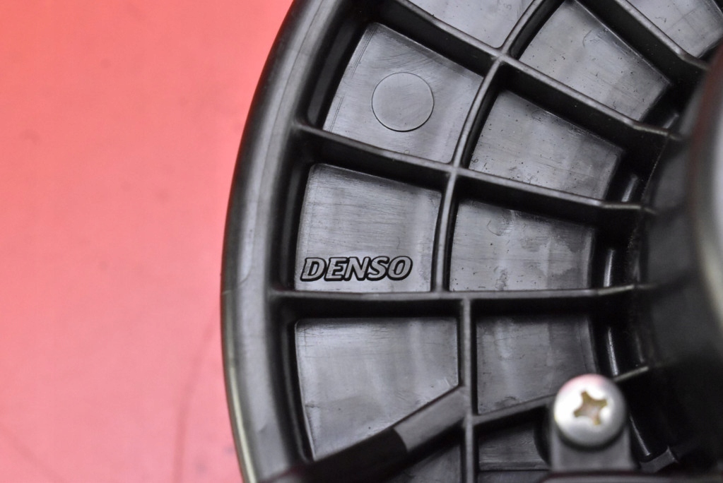 фото №8, Повітродувка вентилятор обдув eu av272700-8103 toyota verso 1 i 09-13