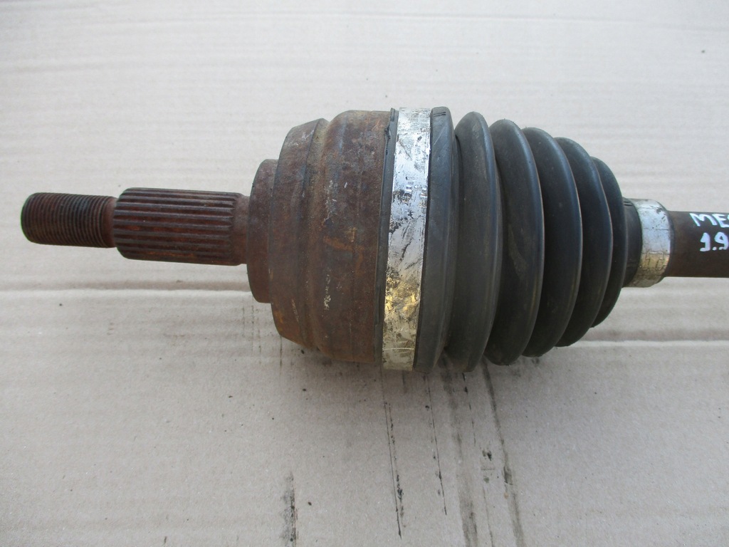 фото №5, Приводной вал левая 8200725510 renault megane iii 1.9dci