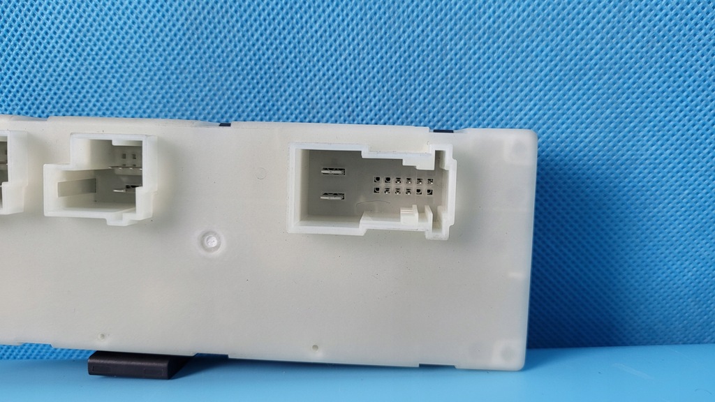 фото №8, Bmw 3’ g21 318d 19r блок керування модуль кришки багажника 2762358