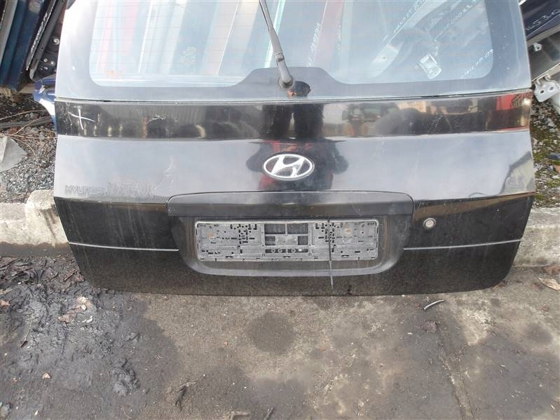 Крышка багажника задний  hyundai matrix в Украине