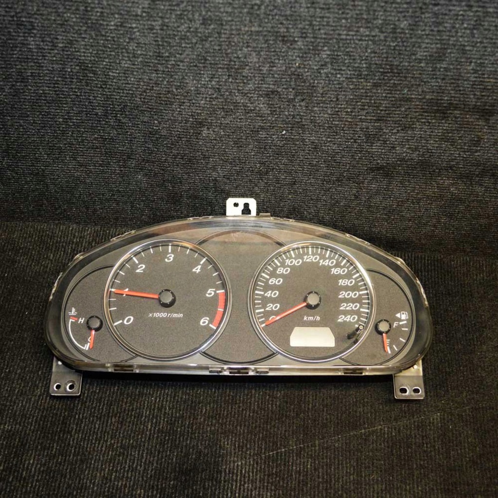 фото №1, Mazda 6 2003 счетчик / спидометр