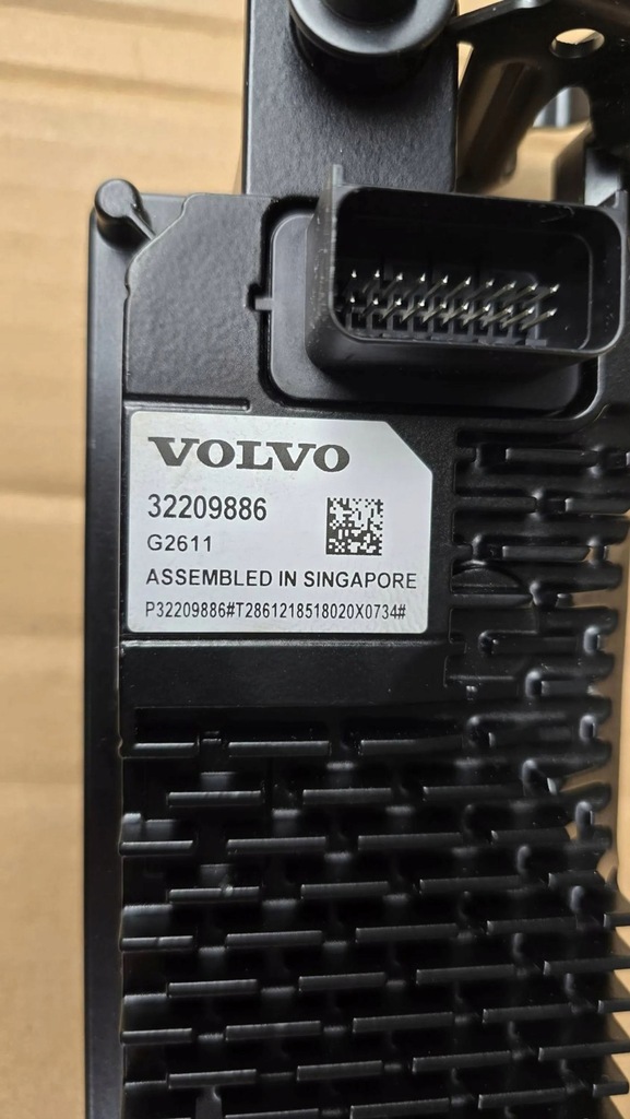 фото №4, Камера радар volvo 32209886 xc90 xc60 v60