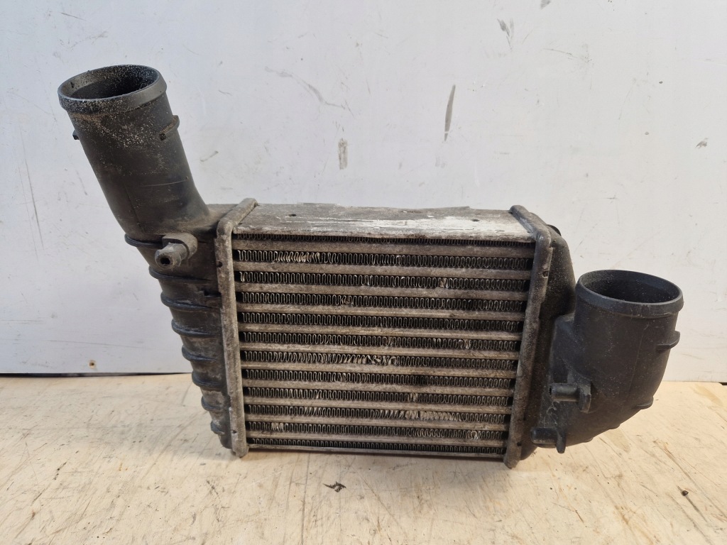 Интеркулер vw passat / audi a4 Цена