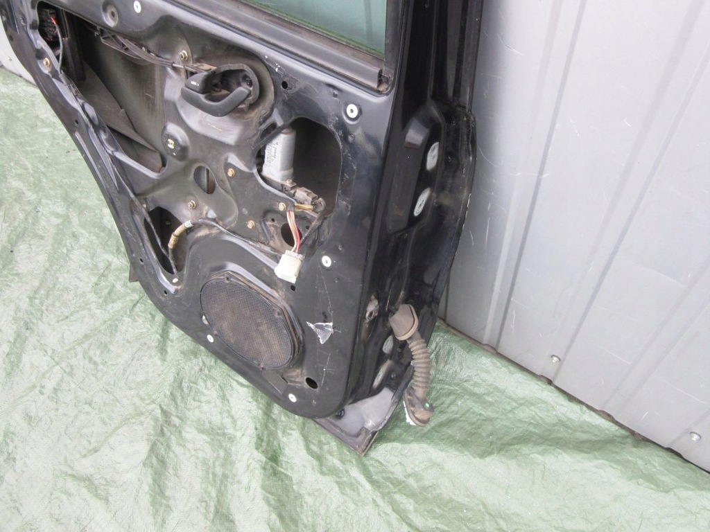 фото №13, Ford escape i maverick ii 2001 дверь левая задняя полный