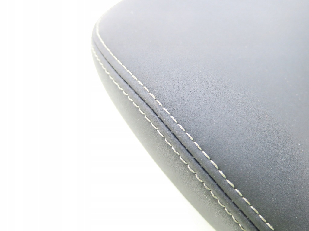 фото №3, Подголовник перед r design europa volvo c30