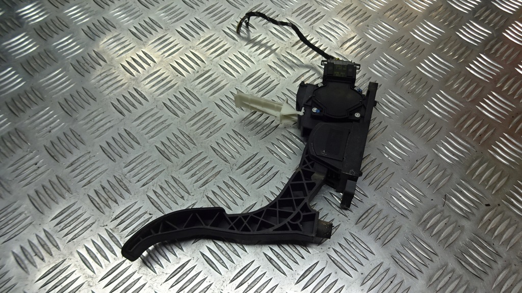 фото №1, Потенциометр педаль газа seat toledo