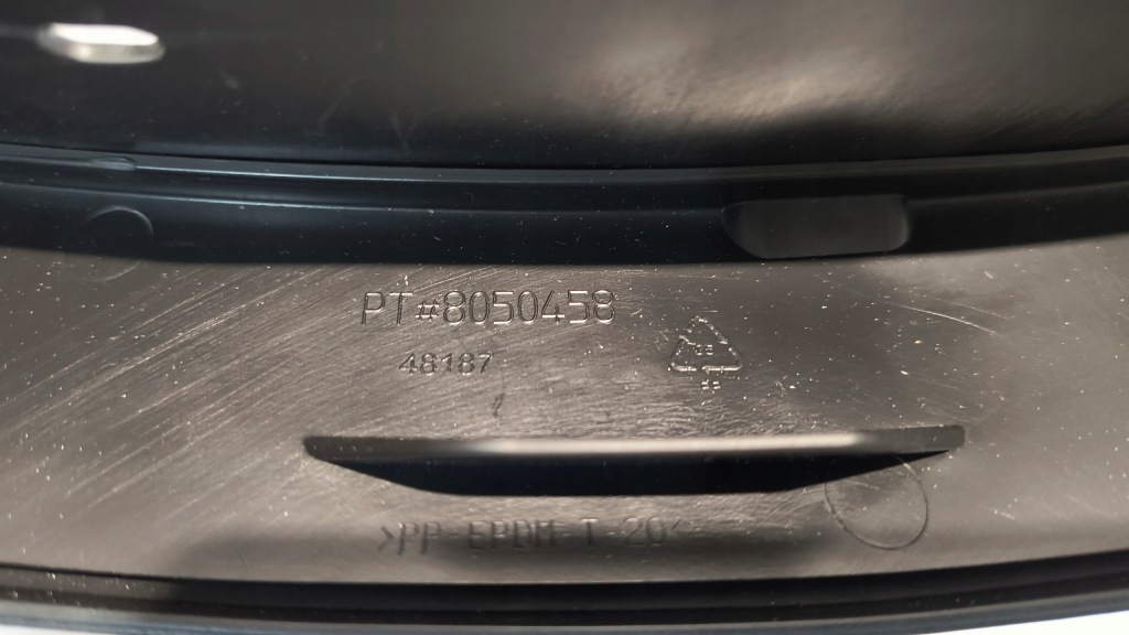 фото №10, Молдинг крыла правый задняя bmw x3 f25 m-pakiet