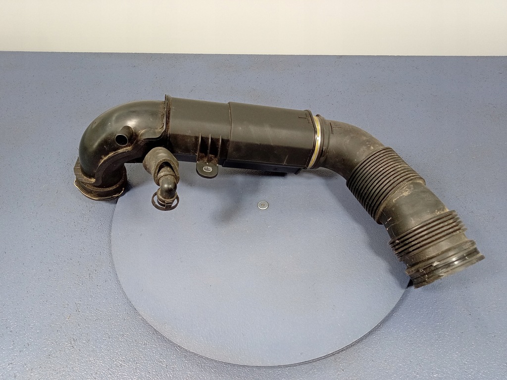 фото №4, Bmw 2 f44 m235i труба резонатор повітря 8675263