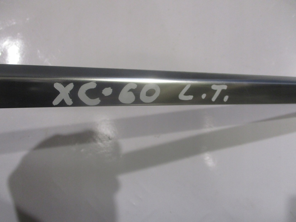 фото №10, Молдинг стекло кузовной крыла левый задняя volvo xc60 i хром