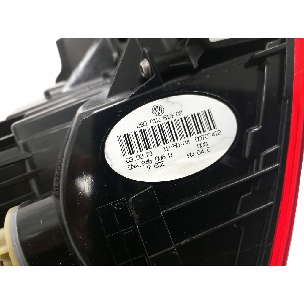 фото №7, Vw tiguan ad1 задние свет 5na945096d