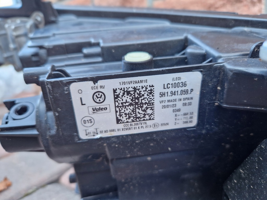 фото №8, Лампа левая iq.light vw golf viii