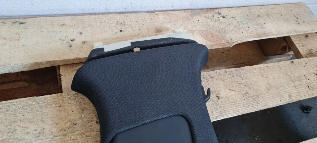 Q7 4m 2 накладка стойка решётка поперечина правая перед sline 4m0867244b в Украине