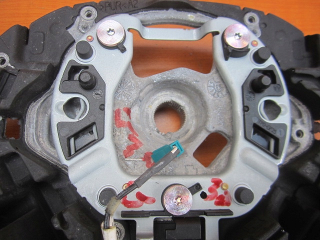 фото №11, Bmw 5 g30 g31 g11 g12 g15 g05 x7 g07 m-pakiet воздуховод 3085931 лепестки переключения