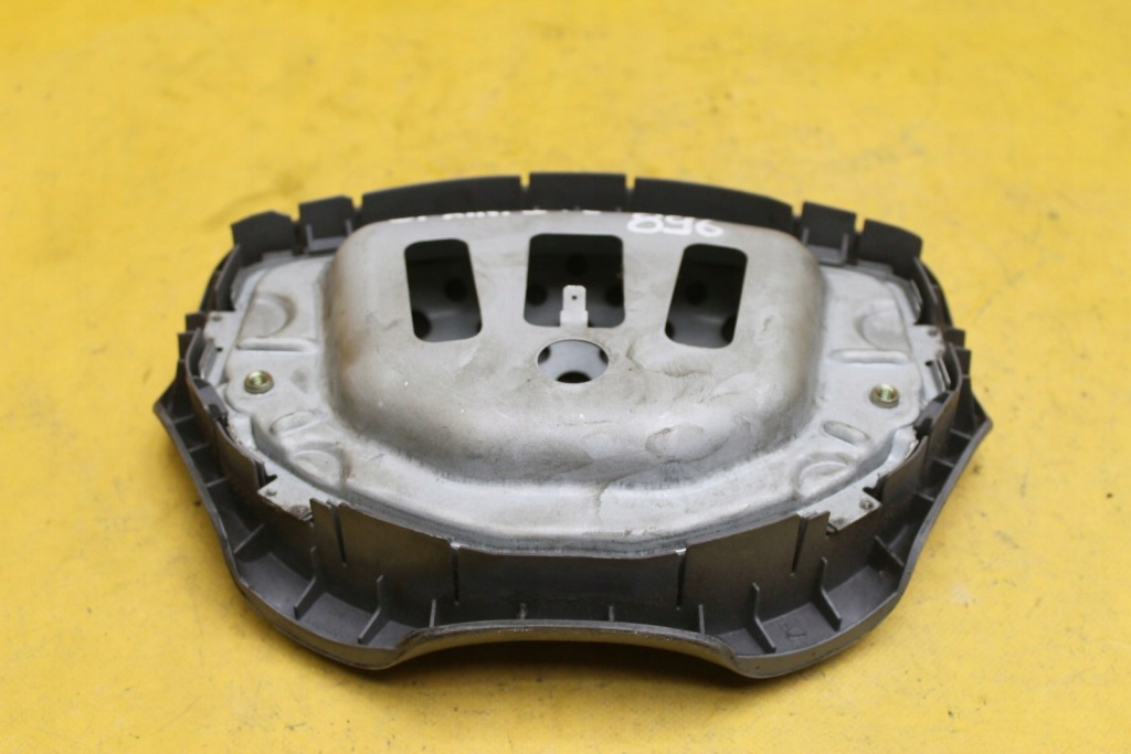 Заглушка подушка безпеки керма a9014640131 sprinter i в Україні