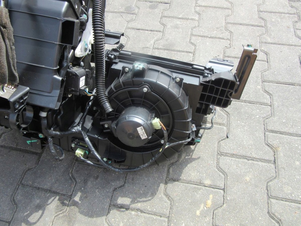 фото №14, Chevrolet captiva 2.4i 2006 отопитель воздуходувка корпус eu