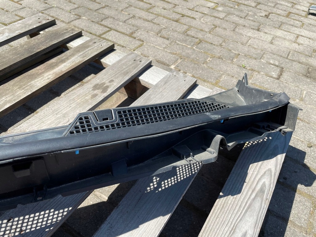 фото №6, Renault оригінальний номер 668107619r жабо нижні