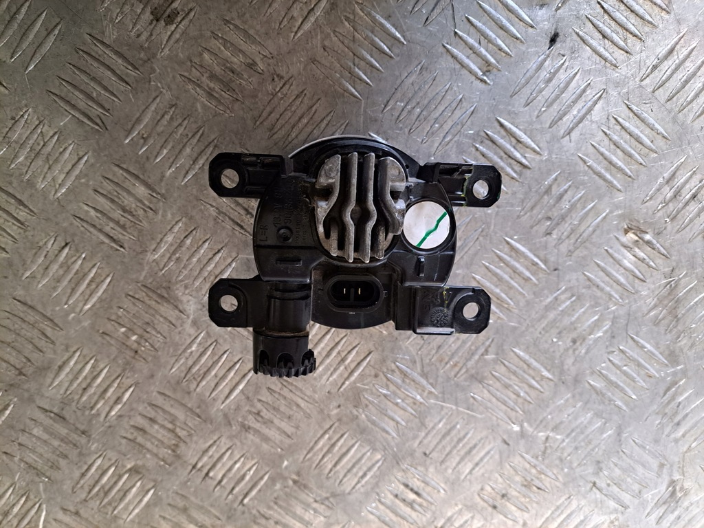 фото №5, Ford ranger wildtrak противотуманная фара led jb3b-15201-ac