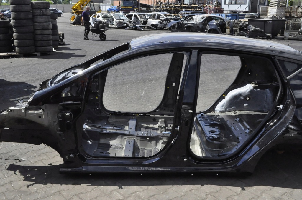 фото №1, Ford fiesta mk8 блок двигуна поріг лівий блок двигуна ''a''