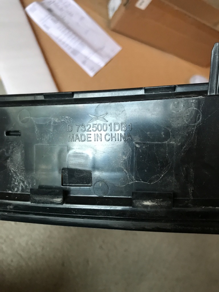 фото №2, Лампа світло стоп xpeng g3