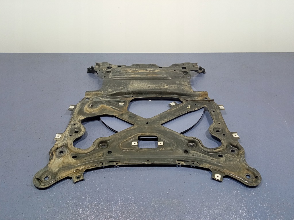 фото №5, Audi q8 rsq8 4m8 кронштейн опора системы приводного 4m0399345l