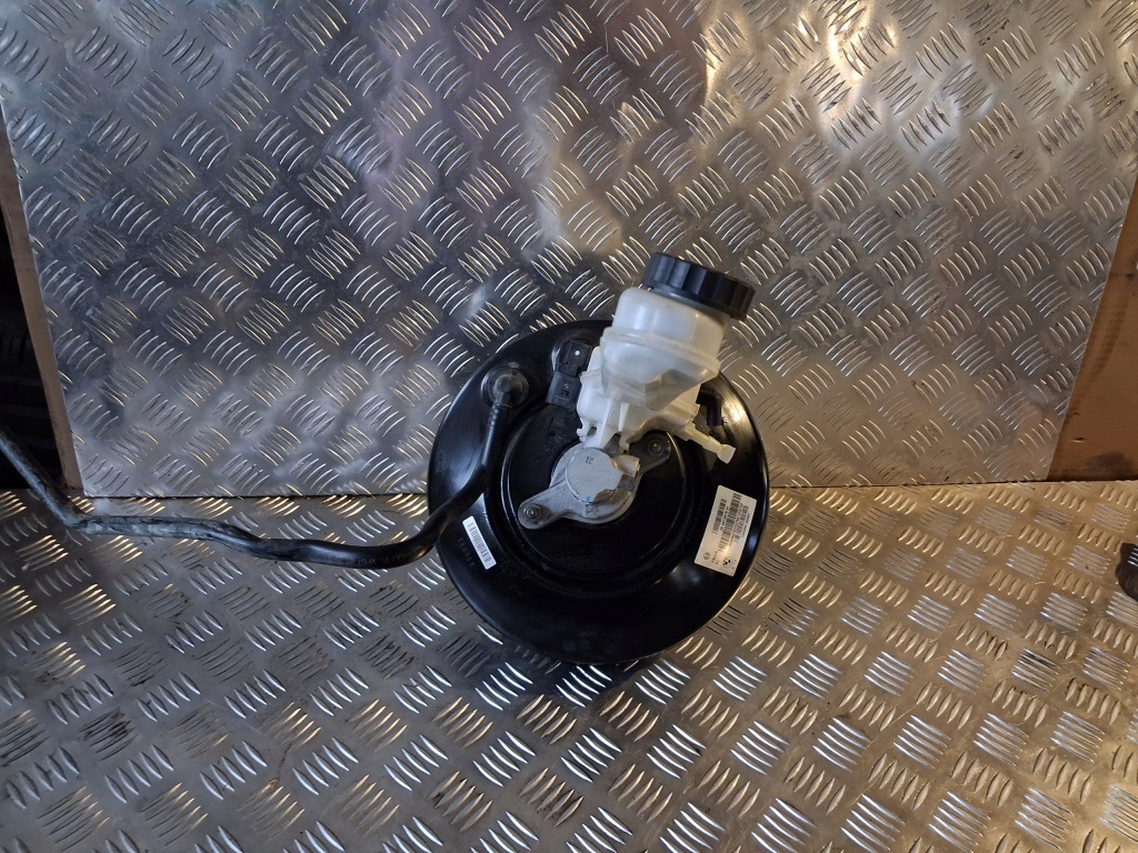 фото №1, Bmw 2 active tourer f45 f46 усилитель тормозов насос тормозная 6872079