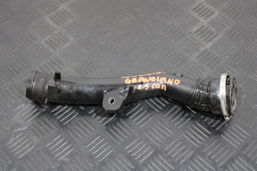 Купить Труба шланг интеркулер 9810958380 opel grandland x