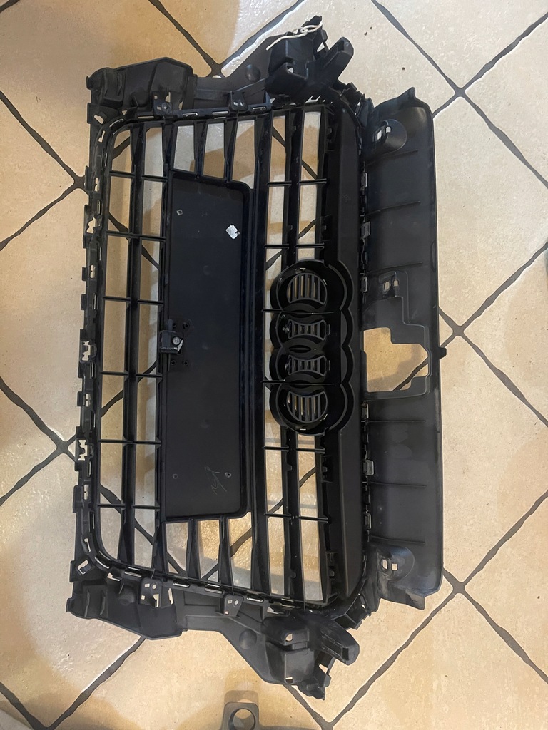 фото №4, Audi a3 8v3 решётка радиатора решётка радиатора оригинал