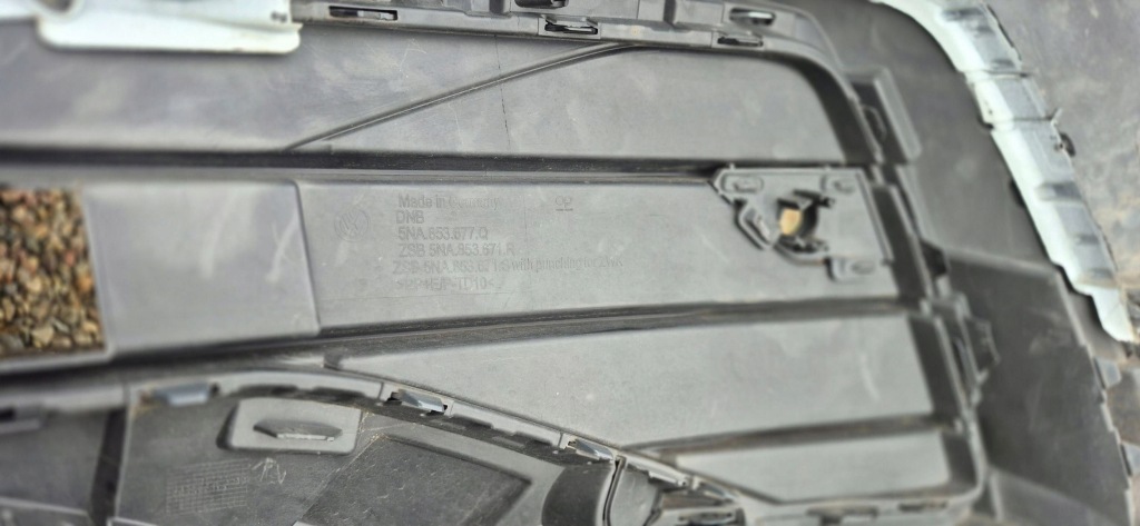 Бампер передній перед vw tiguan 2 r-line рестайлінг  5nn807221b Доставка