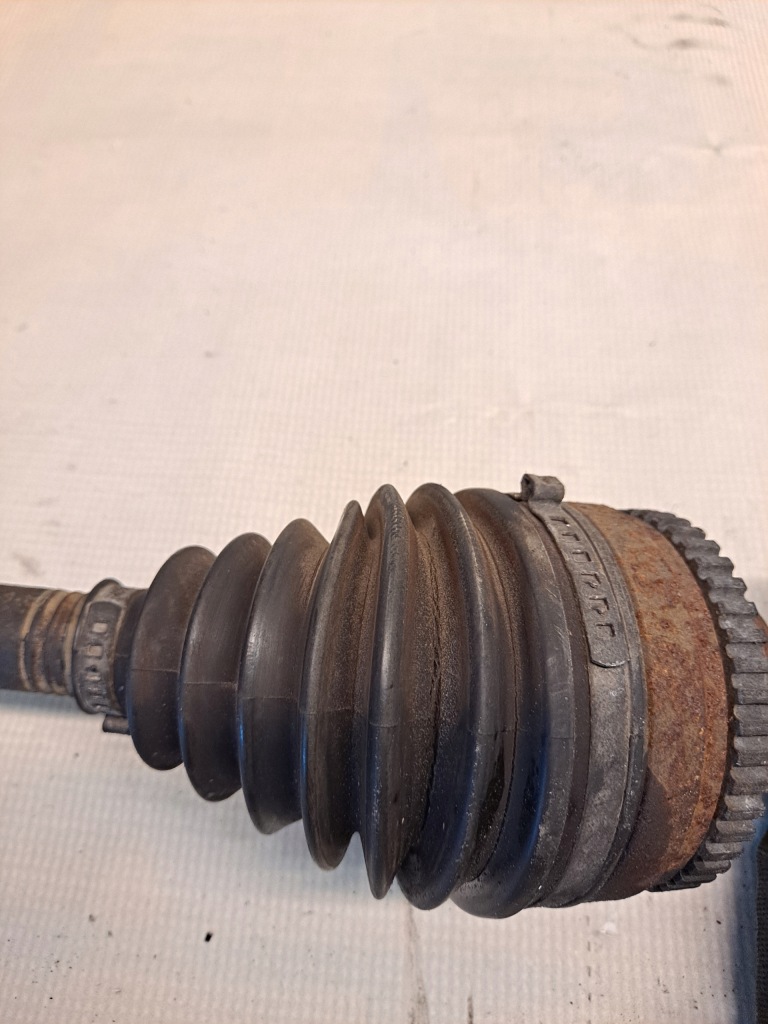 Приводной вал левая daewoo tacuma 1.8b Доставка