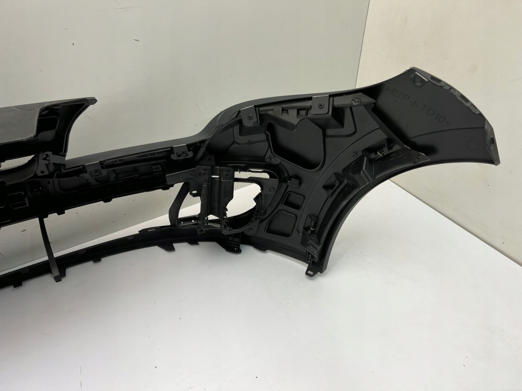 Renault megane iii lift бампер передний перед 11- Киев