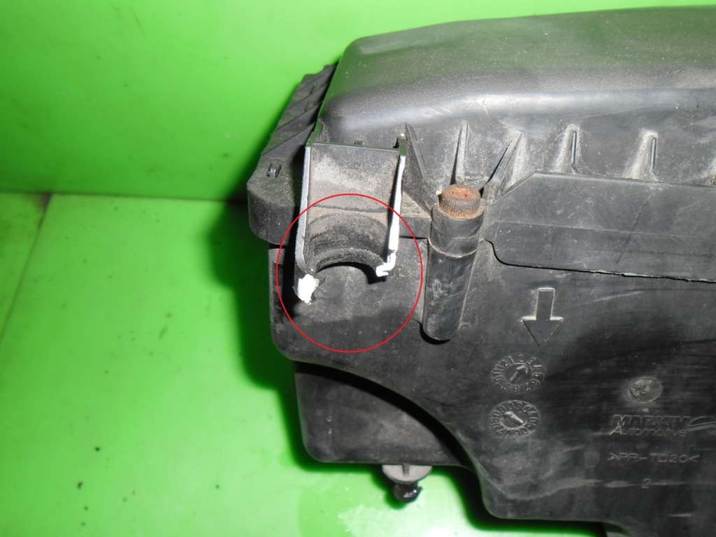 фото №8, Корпус фильтра воздуха 9663365980 suzuki sx4 i ey 1.6 ddis 06-09