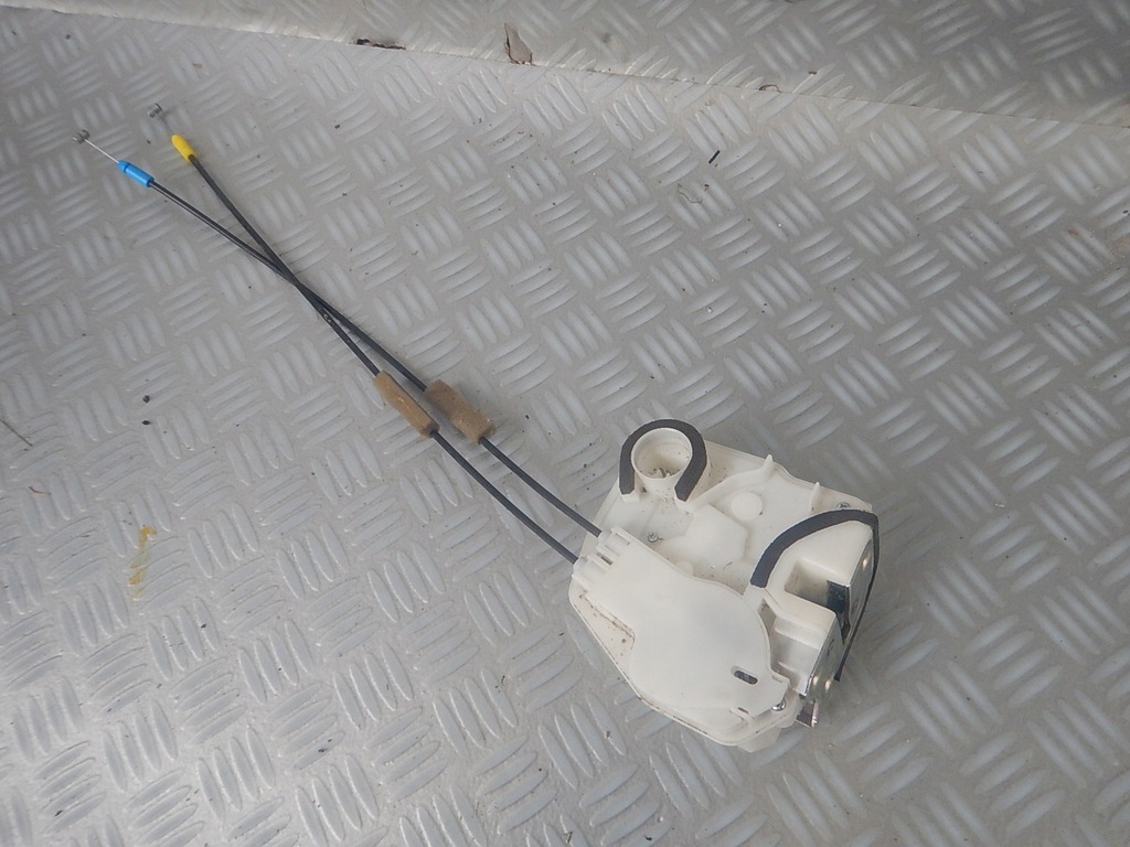 фото №1, Mitsubishi outlander lift правий замок двері перед