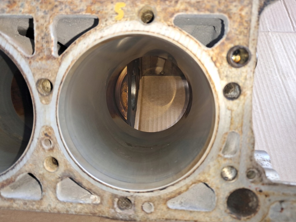 фото №6, Блок двигателя mercedes 107 sl w126 560 117.967 1170112401