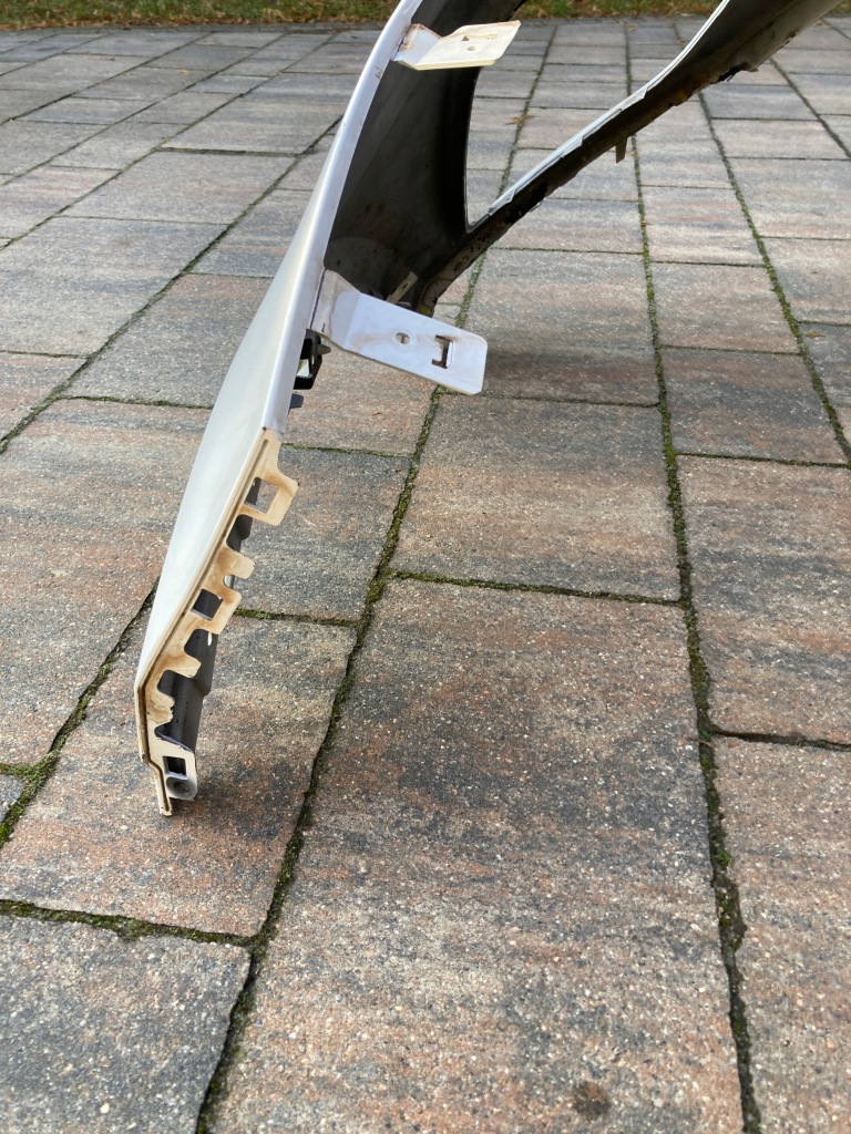 Jaguar e pace r dynamic бампер перед orygi. в Украине