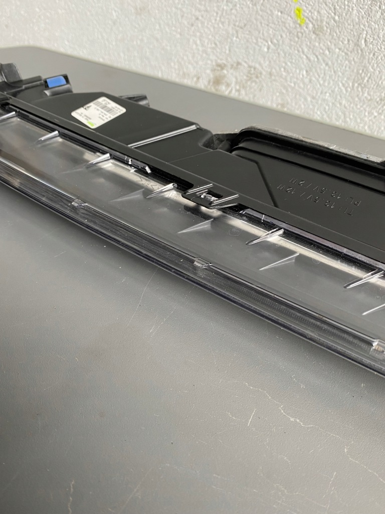 Led правый бампер porsche cayenne iii 9y0941182b в Украине