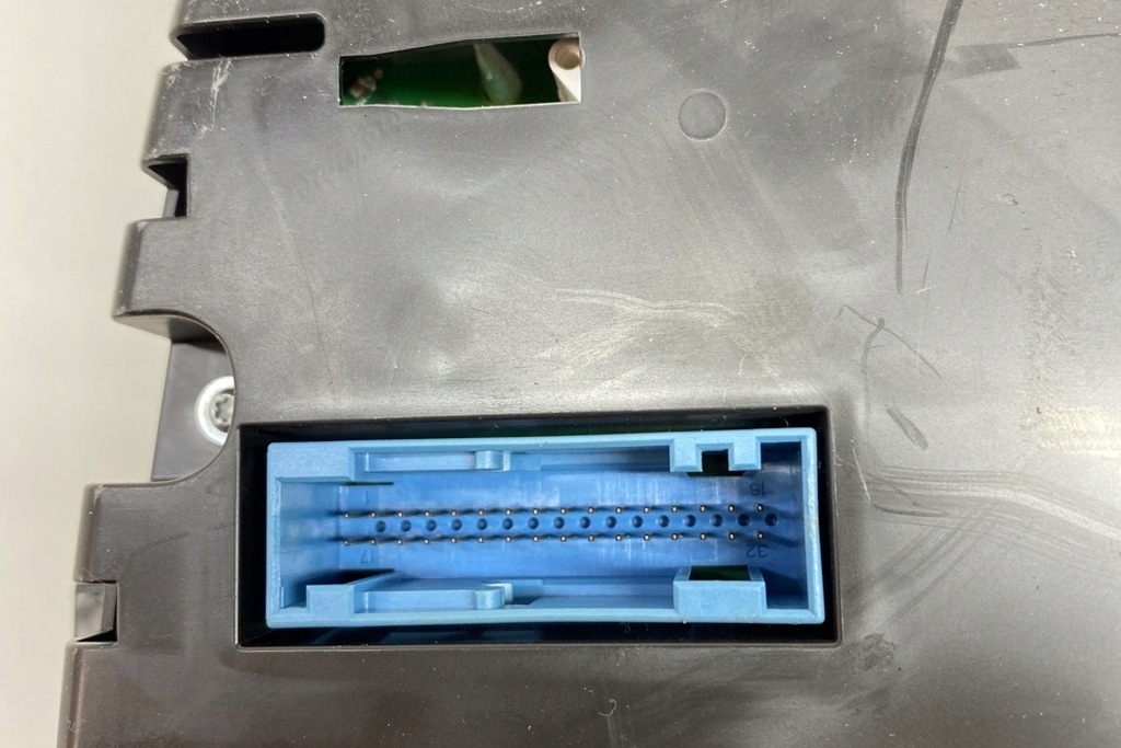 фото №7, Audi q3 8u набор индикаторов спидометра 8u0920980g 2 d 135kw 2016 mph