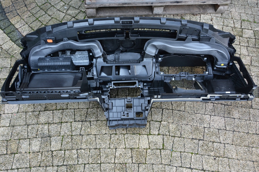 фото №11, Панель приладів консоль панель приладів vw passat b8 3g1857003