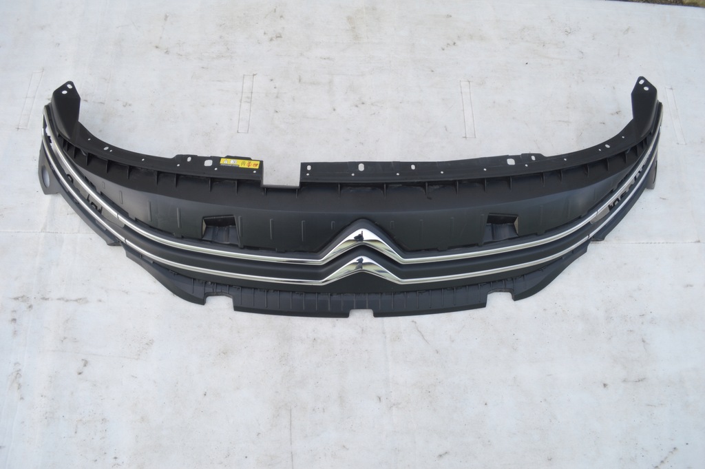 фото №1, Решётка радиатора передний citroen berlingo 4 iv