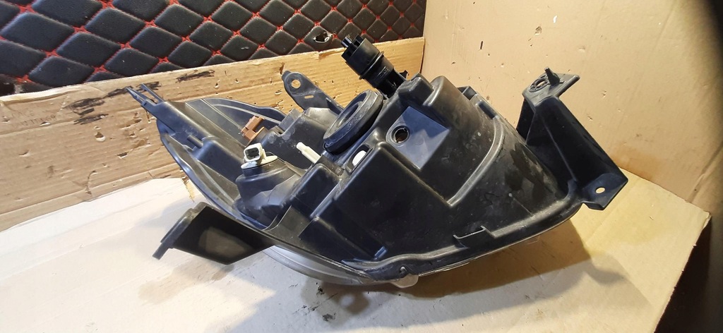 фото №8, Лампа фара левый перед передний dacia lodgy 260609769r