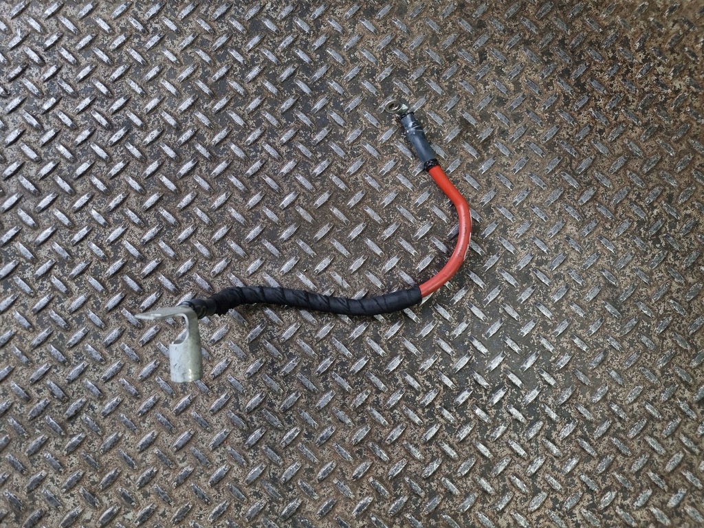 фото №1, 2020 bmw 2 f44 клема плюсова