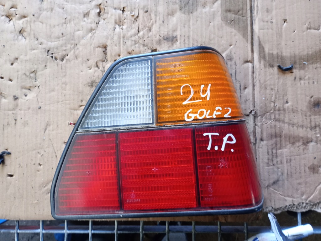 фото №1, Лампа правая задняя задняя vw golf ii 2 оригинал hella комплектная 191945258